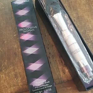 Elizabeth Arden Provocative Woman body powder